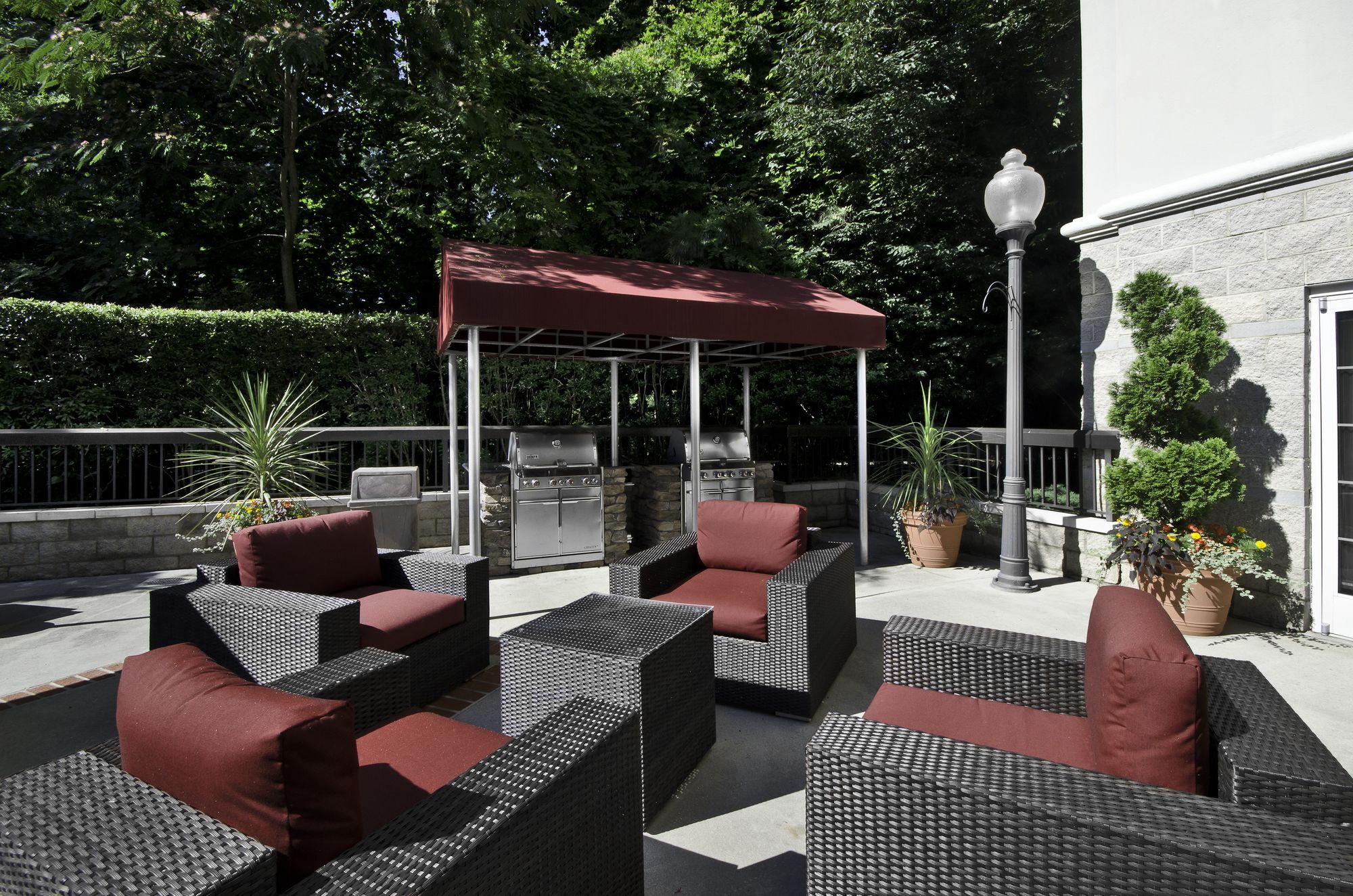 Hampton Inn & Suites Raleigh Cary Lenovo Center Екстер'єр фото